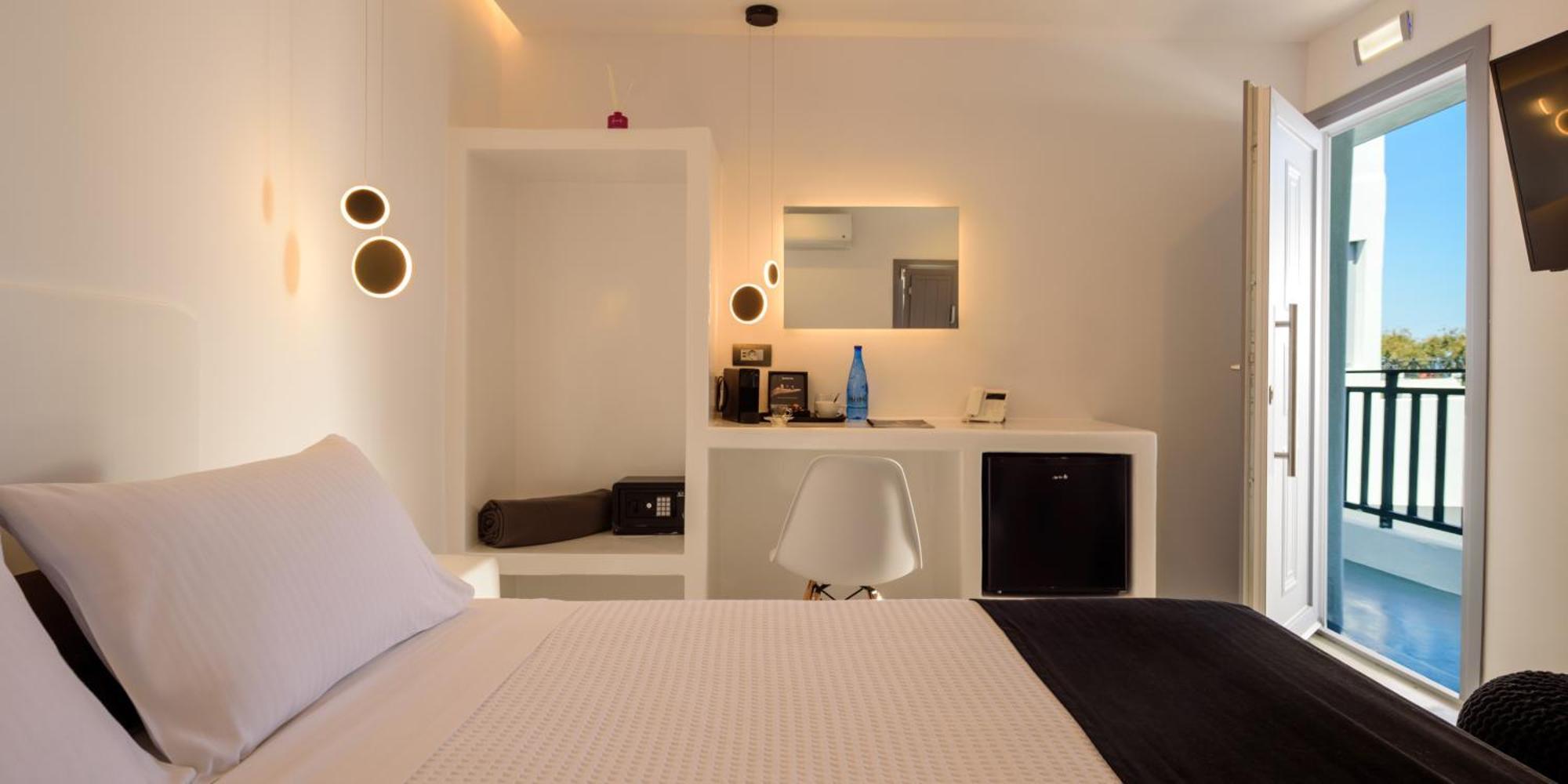 Tataki Family Hotel Fira  Eksteriør bilde